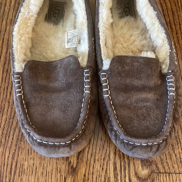 Ugg Ansley moccasin Slipper chocolate brown women’s size 10 sheepskin and suede - Picture 5 of 15